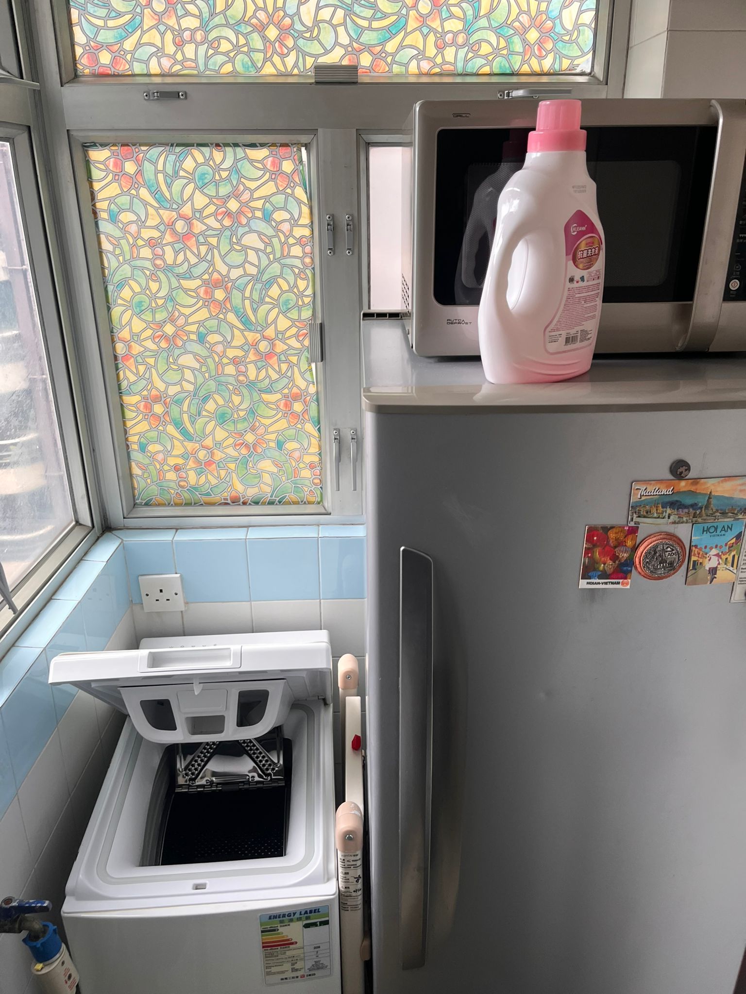 Washing machine refrigerator and microwave
